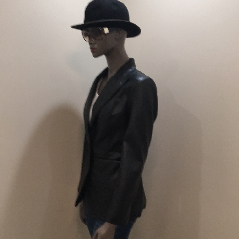Rampage coat - Picture 2 of 5